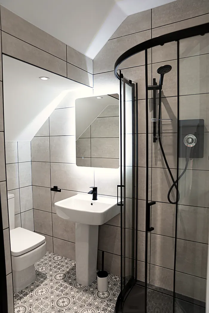 Dukinfield Road bathroom to shower room after