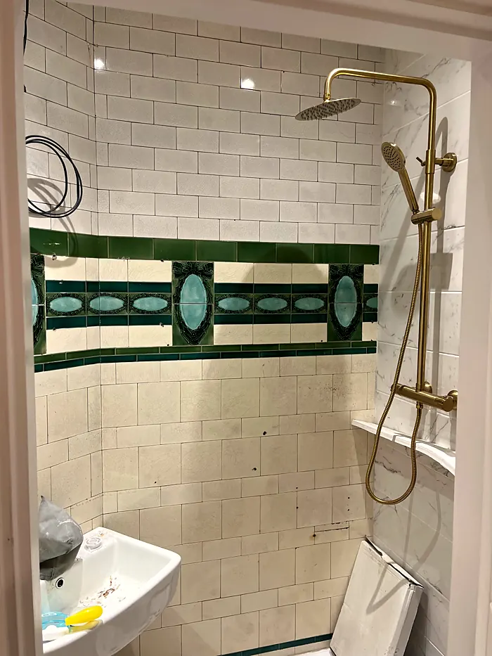 Henrietta Street shower room before